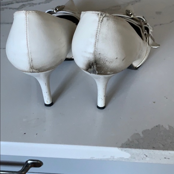 Ladies white heels - Picture 3 of 7